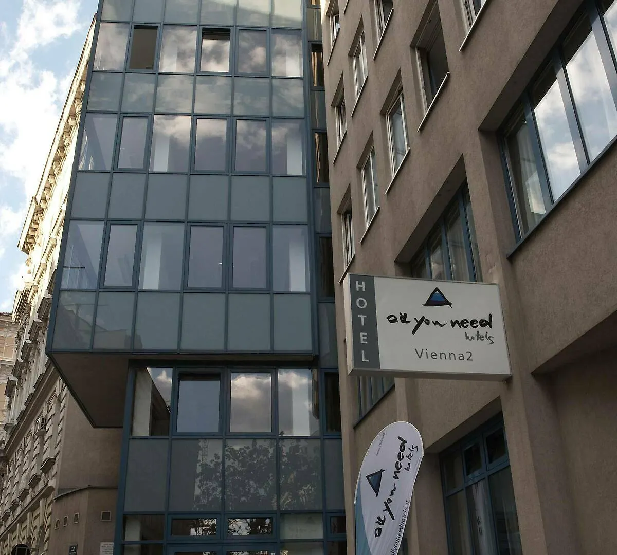 Allyouneed Hotel Vienna2 3*, Viena